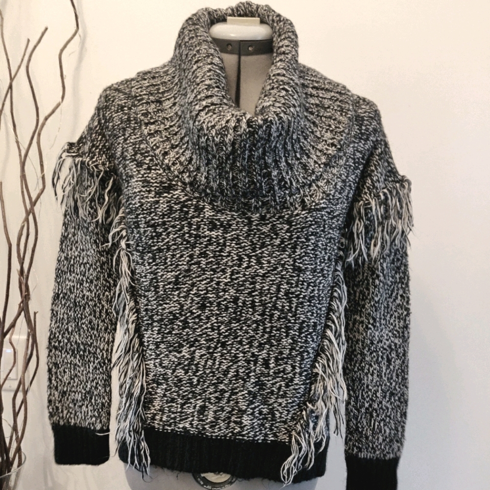 High low sweater - Picture 2 of 7